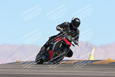 media/Mar-25-2024-Moto Forza (Mon) [[8d4319bd68]]/3-Intermediate Group/Session 2 (Turn 9)/